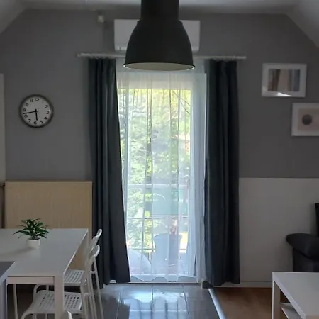 Sunlight Apartmanhaz Apartment *